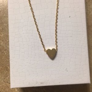 Dainty gold heart necklace